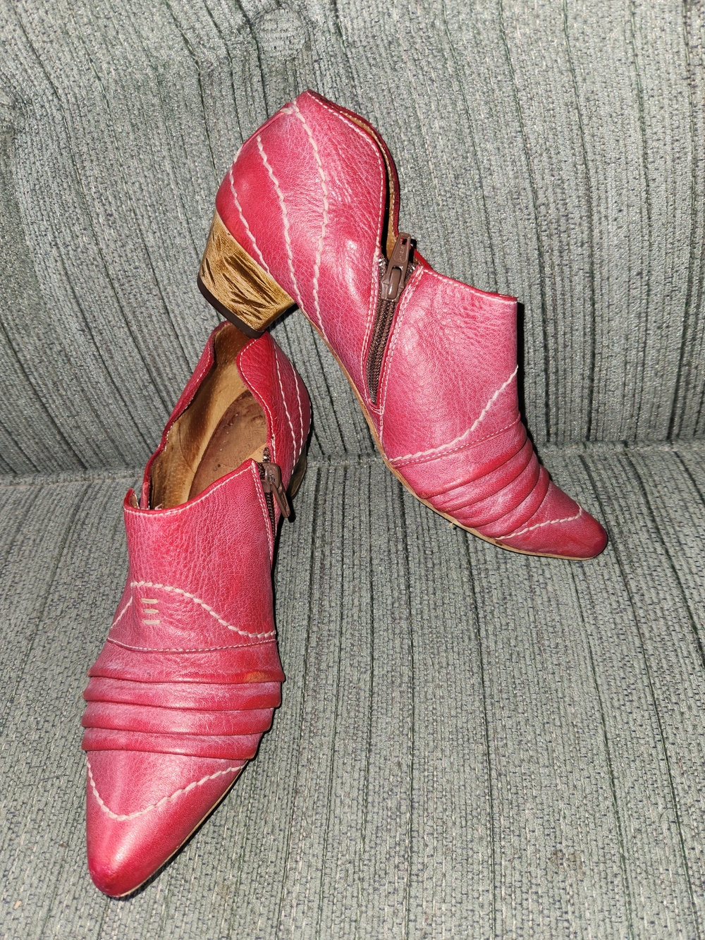 🍉Maciejka Ankle Booties with Side Zip